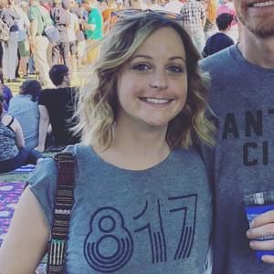 Meet your Posher, Danielle